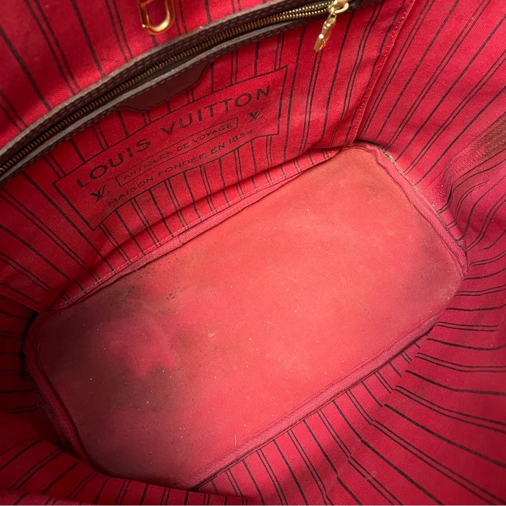 Louis Vuitton Damier Ebene Neverfull MM - Picture 9 of 15